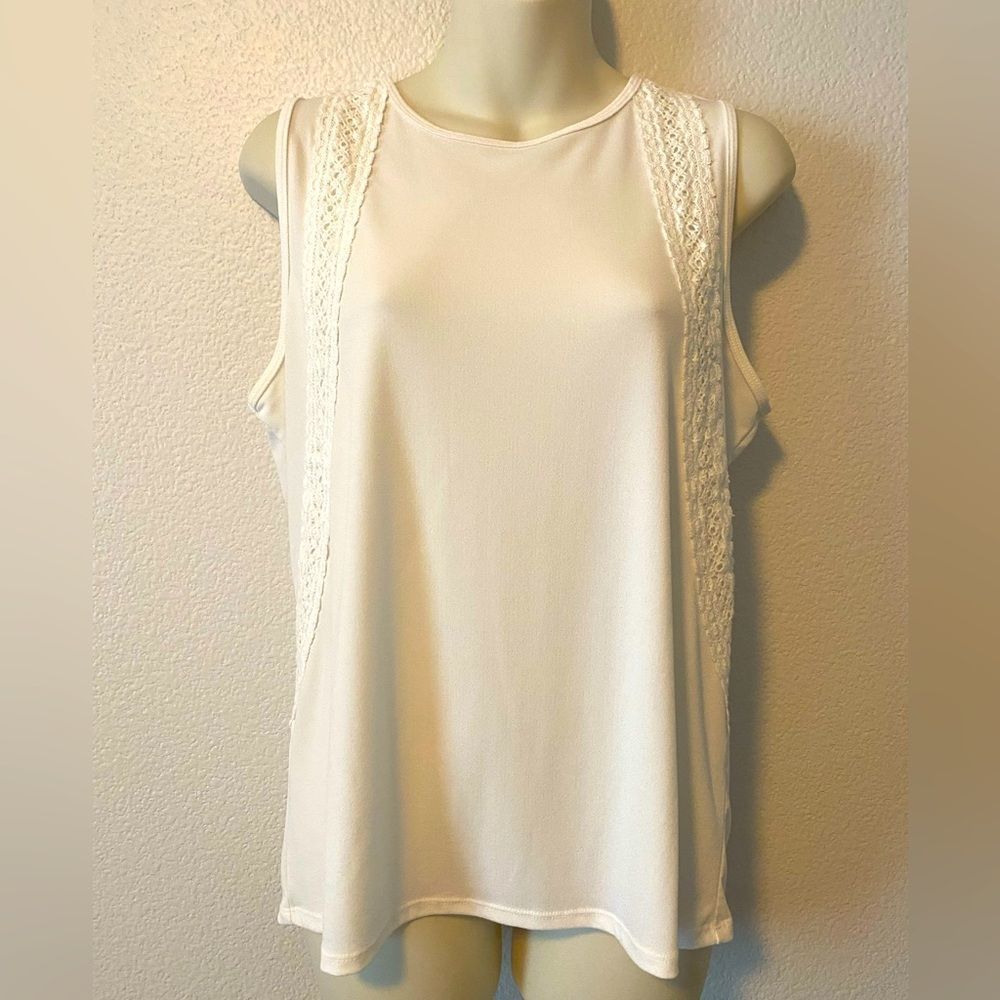 𝅺nwot beautiful Banana Republic blouse!